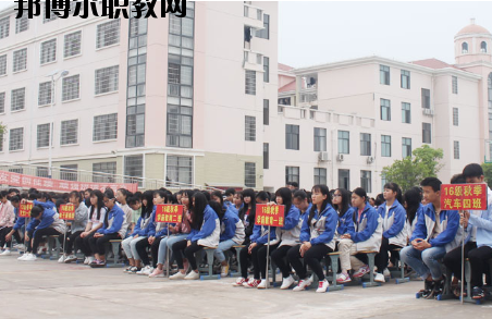 贛縣汽車(chē)職業(yè)技術(shù)學(xué)校網(wǎng)站網(wǎng)址