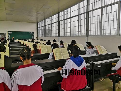 內(nèi)江泰來職業(yè)學校2020年有哪些專業(yè)