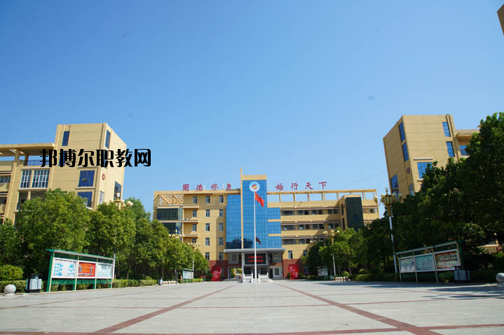 固始職業(yè)教育中心2021年報(bào)名條件、招生要求、招生對(duì)象