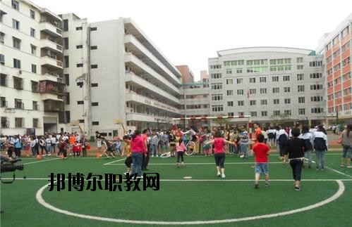 三臺縣文武職業(yè)技術(shù)學(xué)校2020年報名條件、招生要求、招生對象