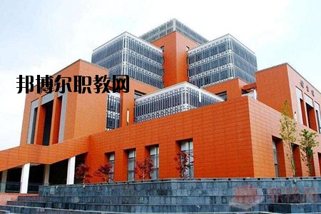 綿竹職業(yè)中專學(xué)校2020年報名條件、招生要求、招生對象