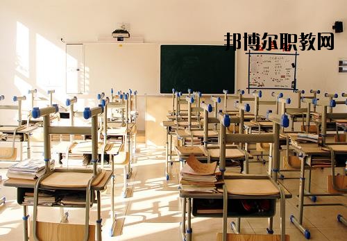 寧波東坤職業(yè)高級中學2020年報名條件、招生要求、招生對象