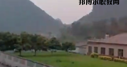 桂林電子中等專(zhuān)業(yè)學(xué)校2020年報(bào)名條件、招生要求、招生對(duì)象