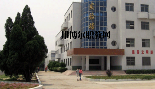南陽(yáng)宛北中等專業(yè)學(xué)校2021年報(bào)名條件、招生要求、招生對(duì)象