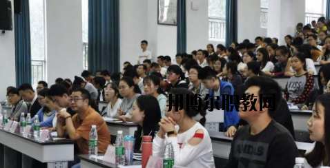 來賓衛(wèi)生學(xué)校怎么樣、好不好