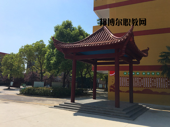 潁上信息工程學(xué)校怎么樣、好不好