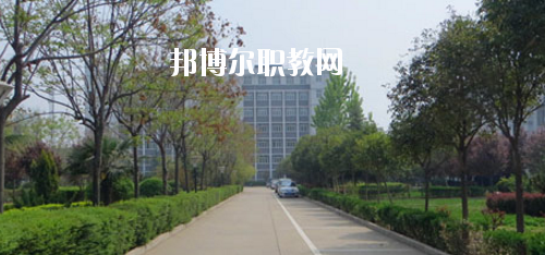陜西漢唐職業(yè)技術學校2020年報名條件、招生要求、招生對象