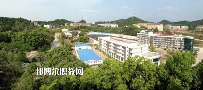 綿陽(yáng)交通技工學(xué)校2020年報(bào)名條件、招生要求、招生對(duì)象