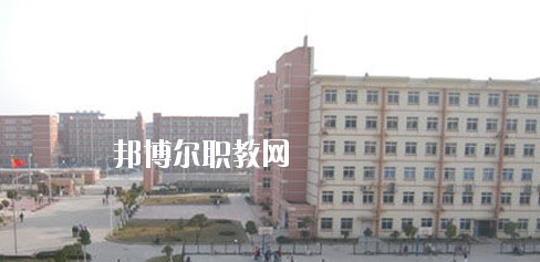 南寧九三中等職業(yè)學(xué)校2020年報名條件、招生要求、招生對象