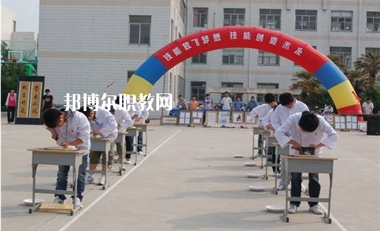 鄭州市實驗中等專業(yè)學校2021年報名條件、招生要求、招生對象