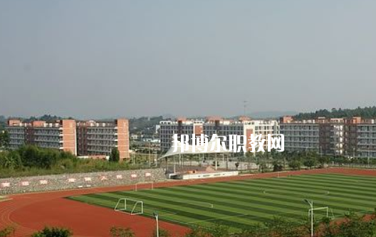 湛江市工商職業(yè)技術(shù)學校2020年報名條件、招生要求、招生對象