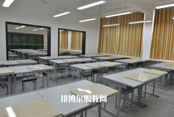 安慶工業(yè)學校怎么樣、好不好
