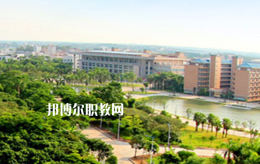 湛江理工職業(yè)學(xué)校2020年報(bào)名條件、招生要求、招生對(duì)象