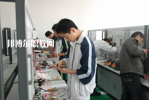 蓬安縣濟(jì)渡職業(yè)中學(xué)2020年報(bào)名條件、招生要求、招生對象