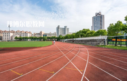 深圳市新鵬職業(yè)高級中學(xué)2020年學(xué)費、收費多少