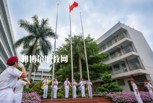 深圳市龍崗職業(yè)技術(shù)學(xué)校2020年報(bào)名條件、招生要求、招生對(duì)象