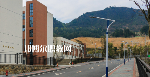 貴州建設(shè)職業(yè)技術(shù)學(xué)院中職部怎么樣、好不好