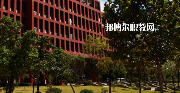 安徽2020年學(xué)鐵路學(xué)校哪個(gè)學(xué)校好