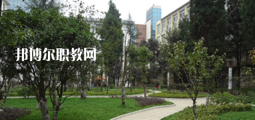 貴陽(yáng)白云區(qū)職業(yè)技術(shù)學(xué)校2020年報(bào)名條件、招生要求、招生對(duì)象