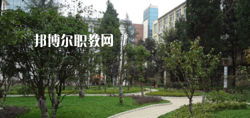 貴陽白云區(qū)職業(yè)技術(shù)學(xué)校怎么樣，好不好