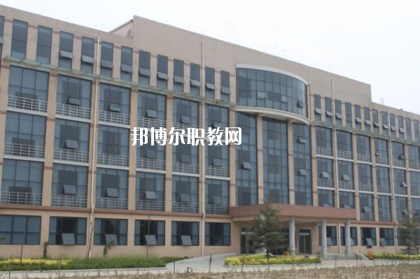 新鄉(xiāng)測繪中等專業(yè)學校2021年報名條件、招生要求、招生對象