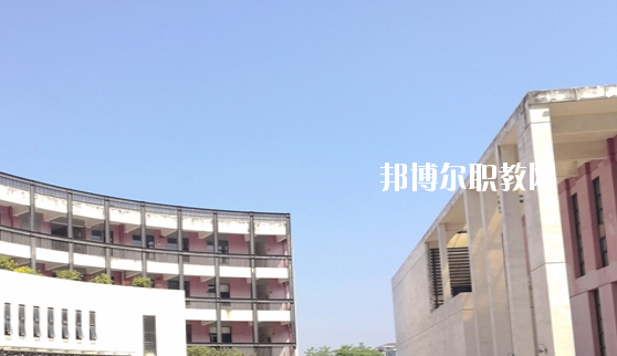 梅州藝術(shù)學校2020年招生錄取分數(shù)線