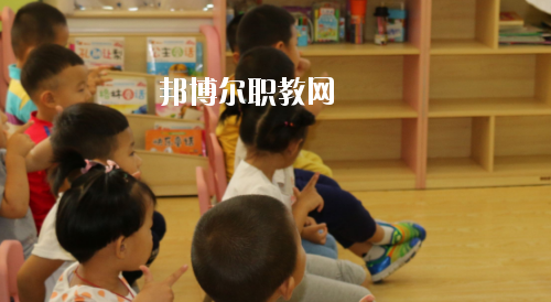 貴州2020年初中生不去幼師學校怎么辦