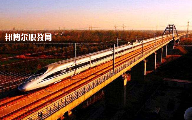甘肅2020年高鐵學(xué)校有什么專(zhuān)業(yè)適合男生