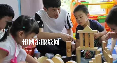 貴州2020年初中生可以讀什么幼師學(xué)校