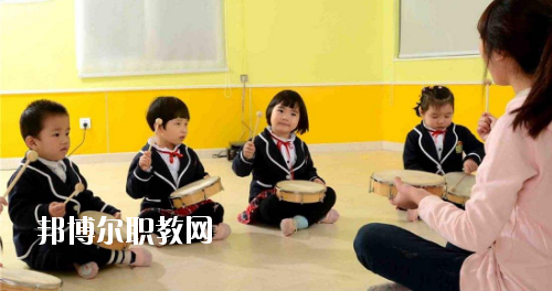 貴州2020年幼師學(xué)校學(xué)什么專業(yè)有前途