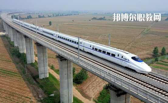 甘肅2020年男生上什么高鐵學(xué)校好