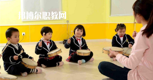貴州2020年幼師學(xué)校有什么專(zhuān)業(yè)適合女生