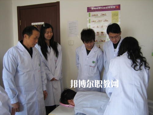 四川2020年哪些大專學(xué)校衛(wèi)校好