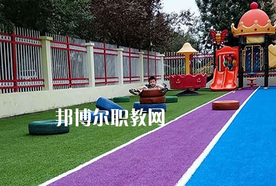 四川2020年幼師學(xué)校有哪些專業(yè)適合男生