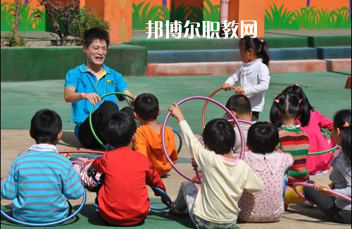 貴州2020年女生讀什么幼師學(xué)校