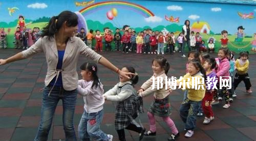 貴州2020年有哪些中專幼師學(xué)校