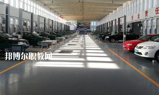 廣東2020年男生讀汽修學(xué)校好不好