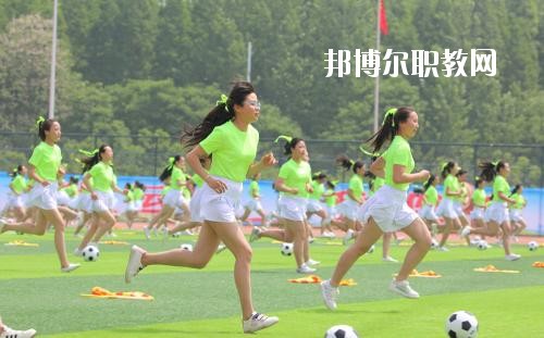 四川2020年女生學幼師學校有前途嗎