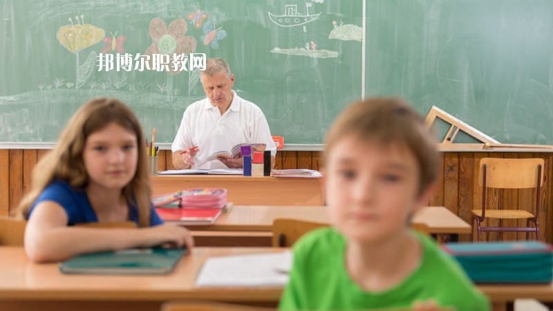 四川2020年女生學(xué)幼師學(xué)校怎么樣