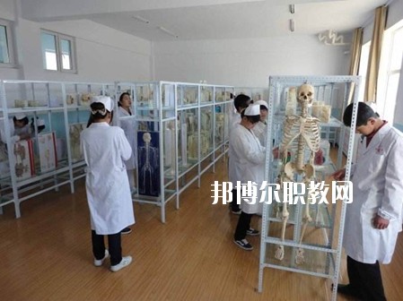 四川2020年學衛(wèi)校哪個學校好