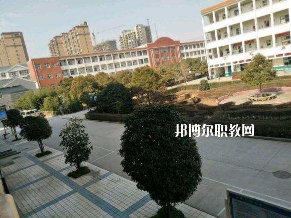沁陽市職業(yè)教育中心學(xué)校2021年報(bào)名條件、招生要求、招生對(duì)象
