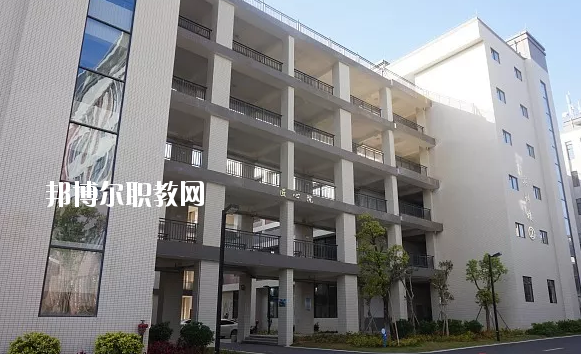五華縣技工學(xué)校2020年學(xué)費(fèi)、收費(fèi)多少