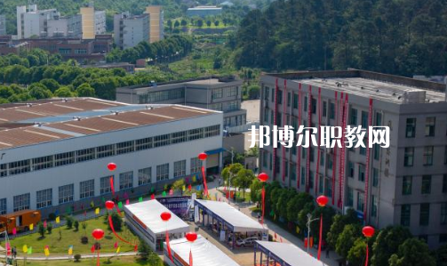 皖江職業(yè)教育中心學(xué)校怎么樣、好不好