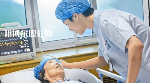 貴陽(yáng)2020年衛(wèi)校有哪些專業(yè)適合男生