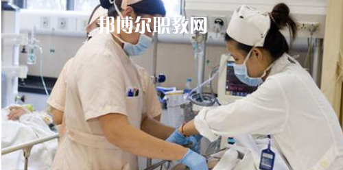 貴陽2021年女生學(xué)什么衛(wèi)校好