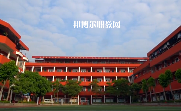 東莞鼎文職業(yè)技術(shù)學(xué)校2020年招生簡(jiǎn)章