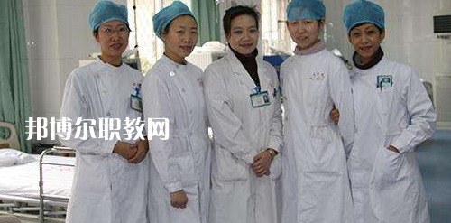 貴陽(yáng)2021年衛(wèi)校有什么專(zhuān)業(yè)適合男生