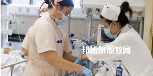 貴陽2021年去讀衛(wèi)校學(xué)什么對以后好一點