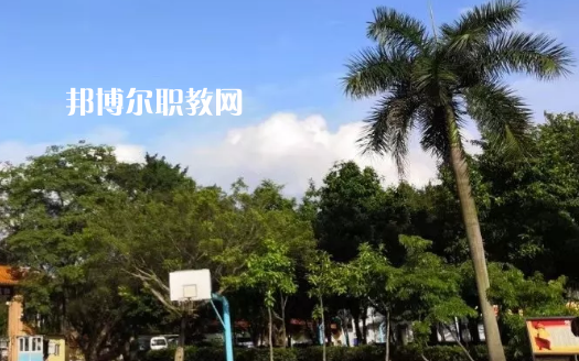佛山騰飛技工學(xué)校2021年報(bào)名條件、招生要求、招生對象