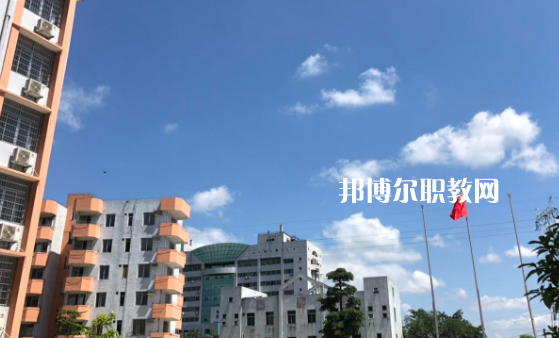廣東南粵技工學(xué)校怎么樣、好不好